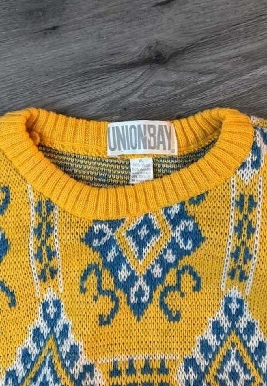 Vintage Unionbay Made in Italy Yellow and Blue Geometric Pattern Knit Sweater